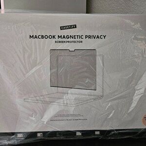 Magnetic Laptop Privacy and Protection Screen by Casetify - Macbook Pro 16